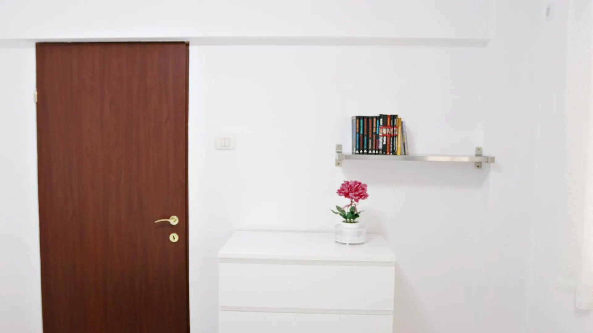 Apartament City Base I 2 Bedroom Apt Victoriei Bucureşti România
